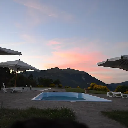 Casa di campagna Gli Aceri With Swimming Pool Cantiano