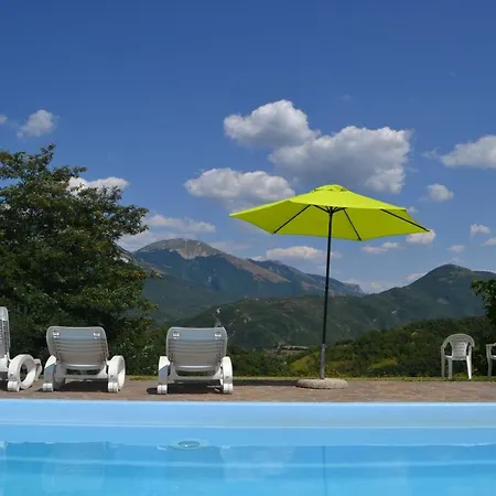 Casa di campagna Gli Aceri With Swimming Pool Cantiano